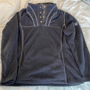 Kuhl woman’s fleece size large-EUC